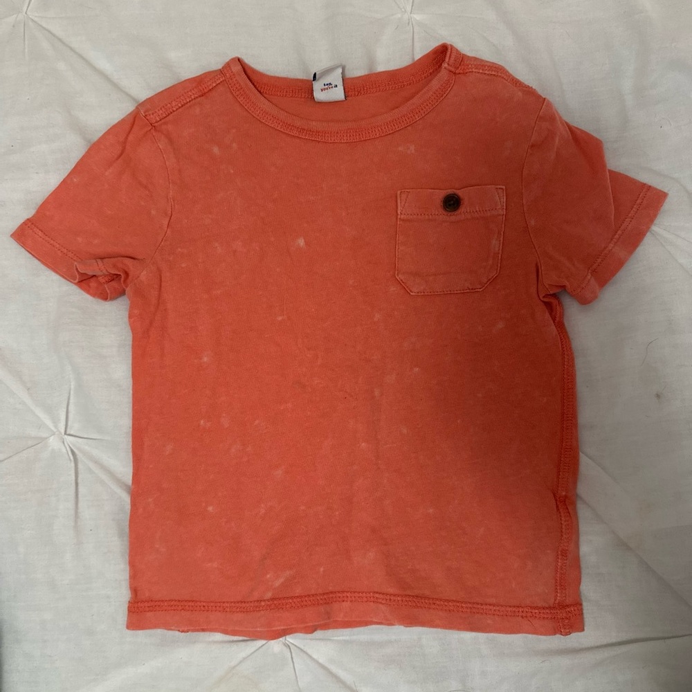 2T Old Navy Pocket Tee